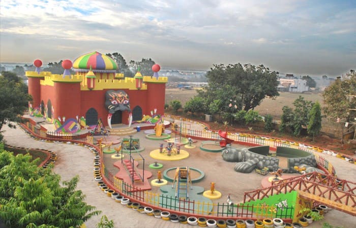Chokhi Dhani Indore - An Ethnic Village Resort, Indore 4